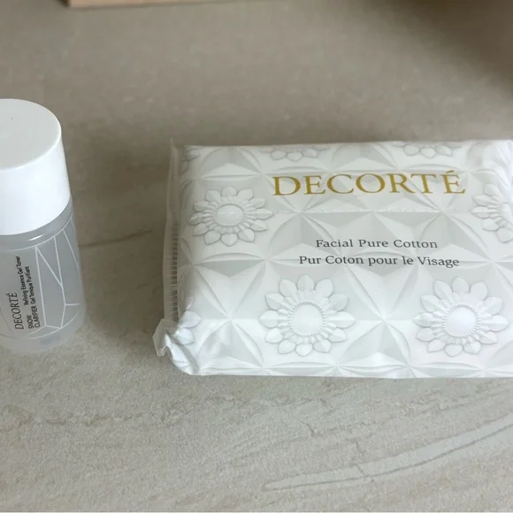 DECORTÉ Snow Clarifier Refining Essence Gel Toner & Facial Pure 100% Cotton